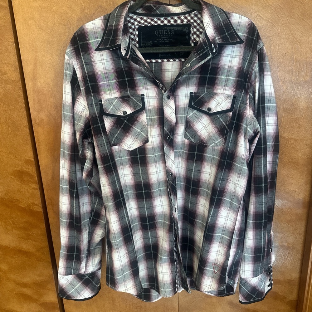 GUESS Men's Casual Plaid Shirt - Black, White with pink/red